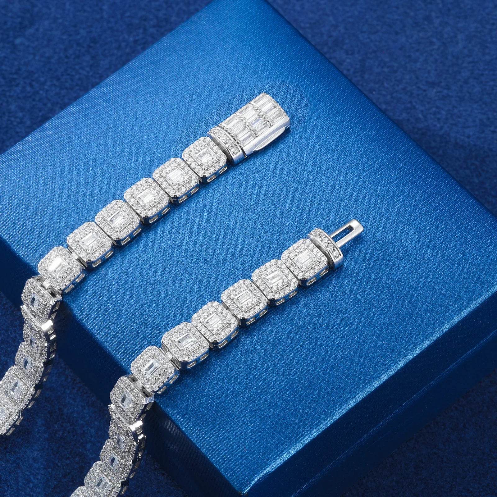 Moissanite Baguette Clustered Tennis Bracelet - 7.5mm