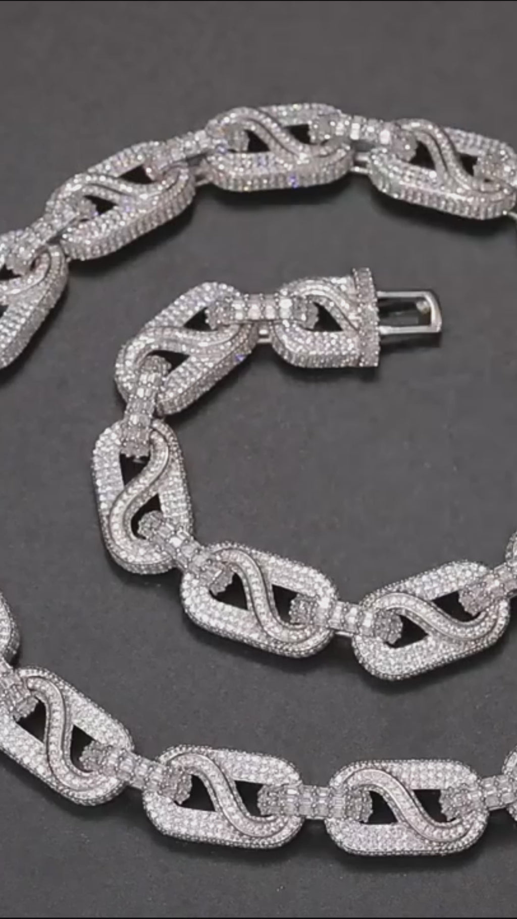 Moissanite Linked Cuban Chain